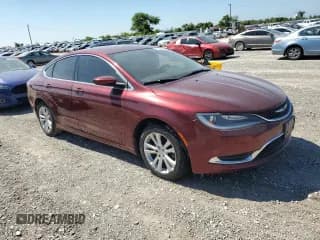 ✅ 2015 Chrysler 200 Limited • VIN: 1C3CCCAB4FN579659 • Лот: 61044514. Опубликован ранее на Copart с пробегом 142 838 миль. Бесплатный доступ к архиву аукционных продаж из США и подробный отчёт об истории автомобиля на DreamBid. Изображение 4.
