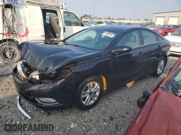 ✅ 2013 Hyundai Sonata GLS • VIN: 5NPEB4AC3DH550995 • Lot: 71036744. Listed on Copart with 192,490 mi. Free auction sales archive from the USA and detailed vehicle history report at DreamBid. Image 1.