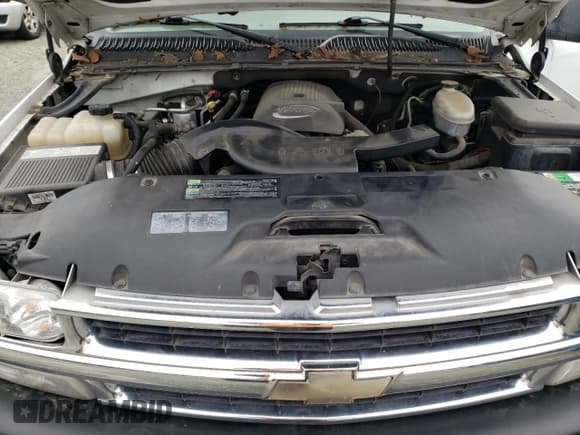 ✅ 2005 Chevrolet Suburban LS • VIN: 3GNEC16Z55G259666 • Лот: 49884865. Опубликован ранее на Copart с пробегом 229 651 миль. Бесплатный доступ к архиву аукционных продаж из США и подробный отчёт об истории автомобиля на DreamBid. Изображение 12.