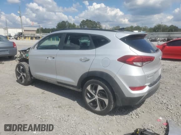 ✅ 2016 Hyundai Tucson Sport • VIN: KM8J3CA25GU212517 • Lot: 81848625. Listed on Copart with 106,472 mi. Free auction sales archive from the USA and detailed vehicle history report at DreamBid. Image 2.