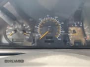 ✅ 1994 Mercedes-Benz C 230/260/280/320 • VIN: WDBHA28E3RF034020 • Лот: 44763115. Опубликован ранее на Copart с пробегом 191 734 миль. Бесплатный доступ к архиву аукционных продаж из США и подробный отчёт об истории автомобиля на DreamBid. Изображение 9.