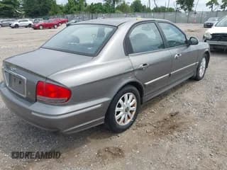 ✅ 2004 Hyundai Sonata GLS • VIN: KMHWF35H24A995689 • Lot: 42749310. Listed on IAAI with 4,907 mi. Free auction sales archive from the USA and detailed vehicle history report at DreamBid. Image 4.