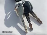 ✅ 2002 Saturn SL • VIN: 1G8ZF52822Z165725 • Lot: 43860858. Listed on IAAI with 191,469 mi. Free auction sales archive from the USA and detailed vehicle history report at DreamBid. Image 11.