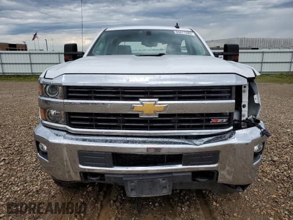 ✅ 2016 Chevrolet Silverado 2500HD LT • VIN: 1GC1KVEG6GF303941 • Lot: 65671285. Wystawiony na Copart z przebiegiem 108 911 mil. Bezpłatny archiwum sprzedaży aukcyjnych z USA i szczegółowy raport historii pojazdu na DreamBid. Zdjęcie 5.