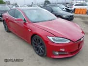 ✅ 2019 Tesla Model S 100D • VIN: 5YJSA1E46KF332066 • Lot: 42189828. Wystawiony na IAAI z przebiegiem 55 751 mil. Bezpłatny archiwum sprzedaży aukcyjnych z USA i szczegółowy raport historii pojazdu na DreamBid. Zdjęcie 1.