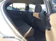 ✅ 2020 Chevrolet Equinox LT • VIN: 3GNAXJEV4LS680029 • Lot: 43394044. Wystawiony na IAAI z przebiegiem 38 745 mil. Bezpłatny archiwum sprzedaży aukcyjnych z USA i szczegółowy raport historii pojazdu na DreamBid. Zdjęcie 8.