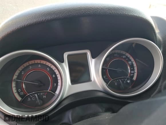 ✅ 2014 Dodge Journey R/T • VIN: 3C4PDDEG2ET302318 • Lot: 80456325. Wystawiony na Copart z przebiegiem Nie podano. Bezpłatny archiwum sprzedaży aukcyjnych z USA i szczegółowy raport historii pojazdu na DreamBid. Zdjęcie 9.