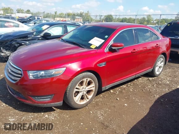 ✅ 2016 Ford Taurus SEL • VIN: 1FAHP2E86GG140070 • Лот: 43318520. Опубликован ранее на IAAI с пробегом 105 399 миль. Бесплатный доступ к архиву аукционных продаж из США и подробный отчёт об истории автомобиля на DreamBid. Изображение 18.