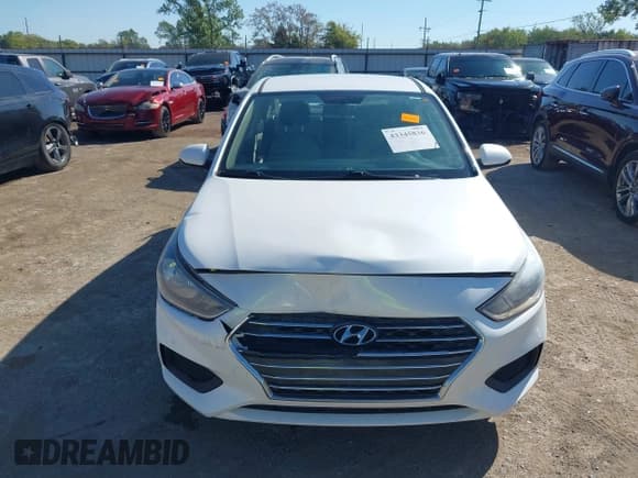 ✅ 2019 Hyundai Accent SE • VIN: 3KPC24A3XKE057694 • Lot: 43345836. Listed on IAAI with 86,293 mi. Free auction sales archive from the USA and detailed vehicle history report at DreamBid. Image 12.