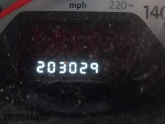 ✅ 2011 Volkswagen Routan SE • VIN: 2V4RW3DG4BR636014 • Lot: 42452137. Listed on IAAI with 203,029 mi. Free auction sales archive from the USA and detailed vehicle history report at DreamBid. Image 15.