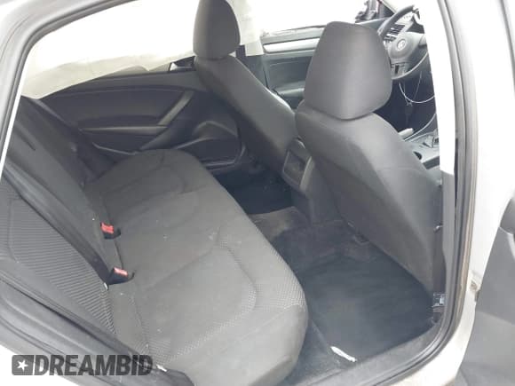 ✅ 2013 Volkswagen Passat S • VIN: 1VWAP7A3XDC061150 • Lot: 42422298. Listed on IAAI with 198,935 mi. Free auction sales archive from the USA and detailed vehicle history report at DreamBid. Image 8.