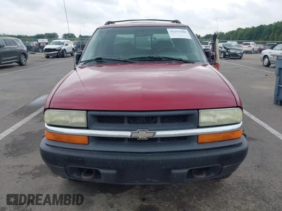 ✅ 2004 Chevrolet S-10 LS • VIN: 1GCDT13X44K103486 • Lot: 43251600. Wystawiony na IAAI z przebiegiem 193 093 mil. Bezpłatny archiwum sprzedaży aukcyjnych z USA i szczegółowy raport historii pojazdu na DreamBid. Zdjęcie 12.