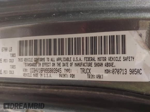 ✅ 2009 Dodge 1500 TRX • VIN: 1D3HV18P09S803945 • Lot: 41465266. Wystawiony na IAAI z przebiegiem 277 671 mil. Bezpłatny archiwum sprzedaży aukcyjnych z USA i szczegółowy raport historii pojazdu na DreamBid. Zdjęcie 9.