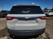✅ 2018 Chevrolet Traverse LT Cloth • VIN: 1GNERGKW5JJ191472 • Lot: 82128095. Wystawiony na Copart z przebiegiem 130 797 mil. Bezpłatny archiwum sprzedaży aukcyjnych z USA i szczegółowy raport historii pojazdu na DreamBid. Zdjęcie 6.