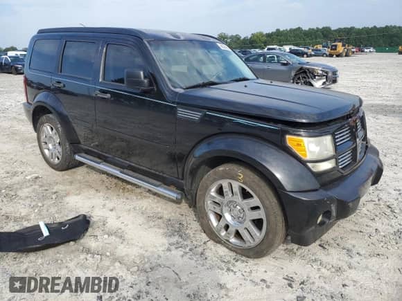 2008 Dodge Nitro R/T с VIN 1D8GU58658W124462, выставлен на аукционе Copart как лот 68324264 с пробегом 151 789 миль миль и Списание • Salvage title. История ставок и продаж доступна на DreamBid. Изображение 4.
