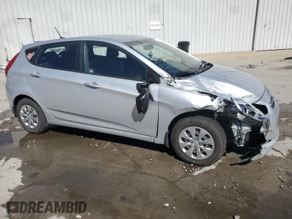 ✅ 2016 Hyundai Accent GL • VIN: KMHCT5AE3GU236796 • Лот: 73765814. Опубликован ранее на Copart с пробегом 125 762 миль. Бесплатный доступ к архиву аукционных продаж из США и подробный отчёт об истории автомобиля на DreamBid. Изображение 4.