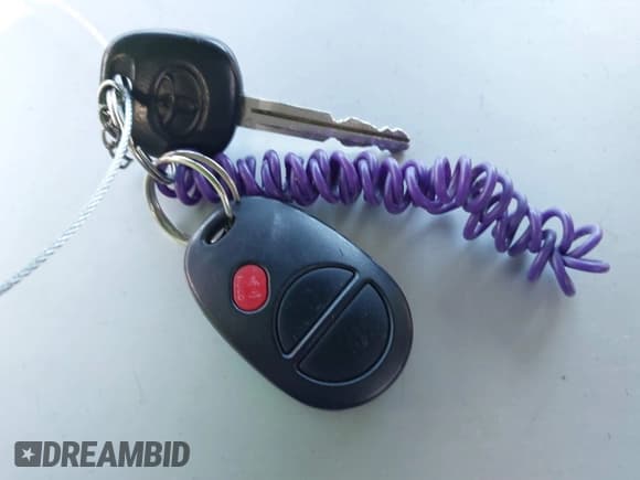 ✅ 2013 Toyota Tundra • VIN: 5TFEY5F13DX138365 • Lot: 41720177. Listed on IAAI with 138,078 mi. Free auction sales archive from the USA and detailed vehicle history report at DreamBid. Image 11.