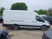 ✅ 2020 Ford Transit Cargo • VIN: 1FTBR3X83LKB51984 • Lot: 42567147. Wystawiony na IAAI z przebiegiem 209 178 mil. Bezpłatny archiwum sprzedaży aukcyjnych z USA i szczegółowy raport historii pojazdu na DreamBid. Zdjęcie 13.