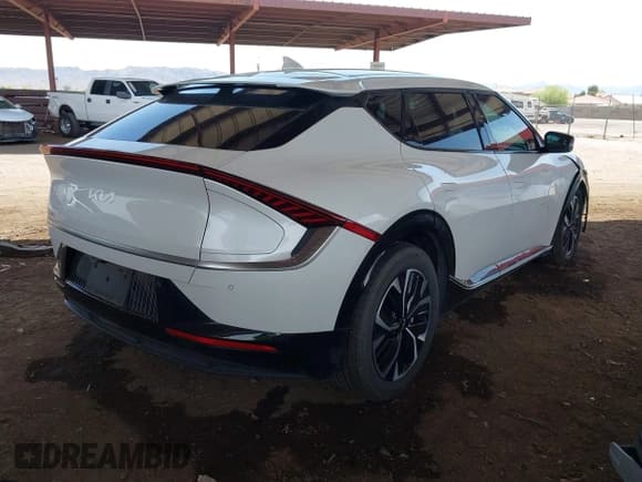 ✅ 2022 Kia EV6 Wind • VIN: KNDC34LA7N5040909 • Лот: 41925811. Опубликован ранее на IAAI с пробегом 48 768 миль. Бесплатный доступ к архиву аукционных продаж из США и подробный отчёт об истории автомобиля на DreamBid. Изображение 4.