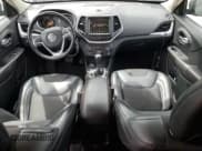 ✅ 2017 Jeep Cherokee Trailhawk • VIN: 1C4PJMBS2HW546180 • Lot: 55274225. Listed on Copart with 116,351 mi. Free auction sales archive from the USA and detailed vehicle history report at DreamBid. Image 8.