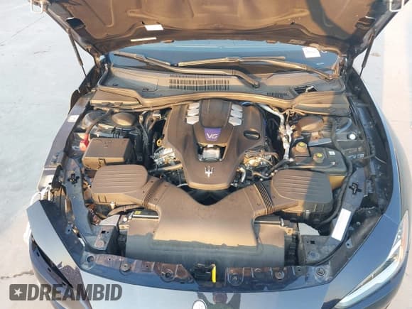 ✅ 2019 Maserati Ghibli S GranLusso • VIN: ZAM57YSL1K1339527 • Лот: 42882130. Опубликован ранее на IAAI с пробегом 29 381 миль. Бесплатный доступ к архиву аукционных продаж из США и подробный отчёт об истории автомобиля на DreamBid. Изображение 10.