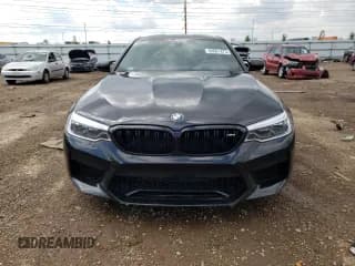 ✅ 2019 BMW M5 Competition • VIN: WBSJF0C57KB285712 • Lot: 64661473. Wystawiony na Copart z przebiegiem 35 682 mil. Bezpłatny archiwum sprzedaży aukcyjnych z USA i szczegółowy raport historii pojazdu na DreamBid. Zdjęcie 5.