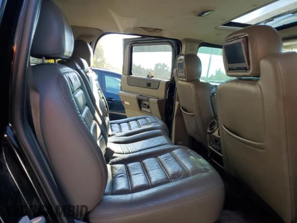 ✅ 2004 Hummer H2 • VIN: 5GRGN23U14H121880 • Lot: 75728834. Wystawiony na Copart z przebiegiem 123 989 mil. Bezpłatny archiwum sprzedaży aukcyjnych z USA i szczegółowy raport historii pojazdu na DreamBid. Zdjęcie 10.