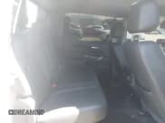 ✅ 2019 Chevrolet Silverado 1500 LT Trail Boss • VIN: 1GCPYFED0KZ349292 • Lot: 42694395. Wystawiony na IAAI z przebiegiem 118 377 mil. Bezpłatny archiwum sprzedaży aukcyjnych z USA i szczegółowy raport historii pojazdu na DreamBid. Zdjęcie 8.