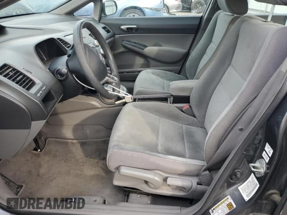 ✅ 2010 Honda Civic LX • VIN: 2HGFA1F57AH550696 • Лот: 90928175. Опубликован ранее на Copart с пробегом 215 763 миль. Бесплатный доступ к архиву аукционных продаж из США и подробный отчёт об истории автомобиля на DreamBid. Изображение 7.