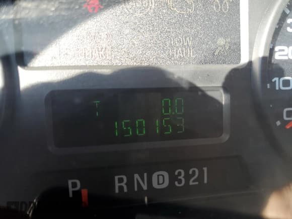 ✅ 2005 Ford F-350 XL • VIN: 1FTWX31P55EC73707 • Lot: 57129285. Wystawiony na Copart z przebiegiem 150 153 mil. Bezpłatny archiwum sprzedaży aukcyjnych z USA i szczegółowy raport historii pojazdu na DreamBid. Zdjęcie 9.