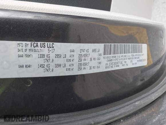 ✅ 2017 Chrysler Pacifica Touring L • VIN: 2C4RC1BG5HR771361 • Lot: 42251128. Wystawiony na IAAI z przebiegiem 139 689 mil. Bezpłatny archiwum sprzedaży aukcyjnych z USA i szczegółowy raport historii pojazdu na DreamBid. Zdjęcie 9.