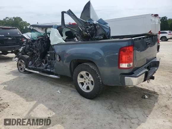✅ 2013 GMC Sierra 1500 SLE • VIN: 1GTR1VE08DZ323594 • Lot: 55720585. Wystawiony na Copart z przebiegiem Nie podano. Bezpłatny archiwum sprzedaży aukcyjnych z USA i szczegółowy raport historii pojazdu na DreamBid. Zdjęcie 2.