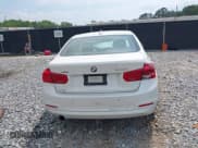 ✅ 2017 BMW 3 Series 320i xDrive • VIN: WBA8E5G53HNU42351 • Лот: 42118085. Опубликован ранее на IAAI с пробегом Не указан. Бесплатный доступ к архиву аукционных продаж из США и подробный отчёт об истории автомобиля на DreamBid. Изображение 15.