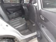 ✅ 2014 Nissan Rogue SV • VIN: 5N1AT2MV8EC764161 • Lot: 41413291. Wystawiony na IAAI z przebiegiem 128 584 mil. Bezpłatny archiwum sprzedaży aukcyjnych z USA i szczegółowy raport historii pojazdu na DreamBid. Zdjęcie 8.