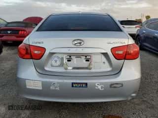 2008 Hyundai Elantra GLS z VIN KMHDU46D18U475406, wystawiony jako Copart lot #75056064 z przebiegiem 136 673 mil mil oraz Szkoda całkowita • Salvage title. Historia ofert i sprzedaży dostępna na DreamBid. Obrazek 6.