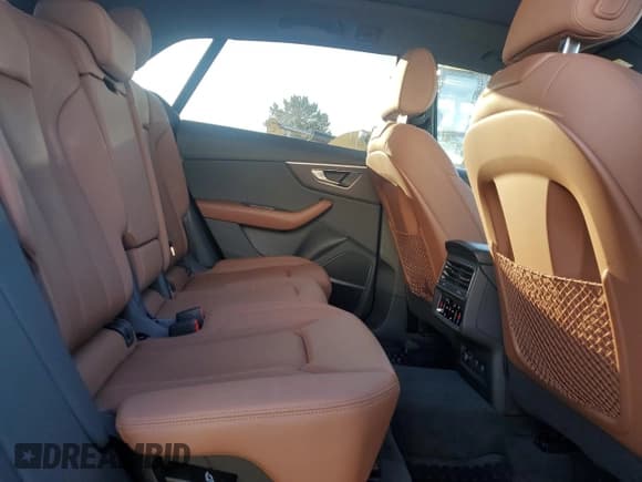 ✅ 2021 Audi Q8 Premium Plus • VIN: WA1BVAF19MD022507 • Лот: 85188855. Опубликован ранее на Copart с пробегом 89 672 миль. Бесплатный доступ к архиву аукционных продаж из США и подробный отчёт об истории автомобиля на DreamBid. Изображение 11.