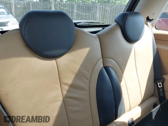 ✅ 2005 MINI Hardtop • VIN: WMWRC335X5TJ72336 • Lot: 42584154. Listed on IAAI with 168,135 mi. Free auction sales archive from the USA and detailed vehicle history report at DreamBid. Image 8.