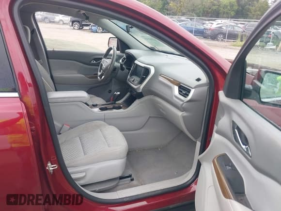 ✅ 2017 GMC Acadia SLE • VIN: 1GKKNLLSXHZ154395 • Lot: 43309549. Wystawiony na IAAI z przebiegiem 158 662 mil. Bezpłatny archiwum sprzedaży aukcyjnych z USA i szczegółowy raport historii pojazdu na DreamBid. Zdjęcie 5.