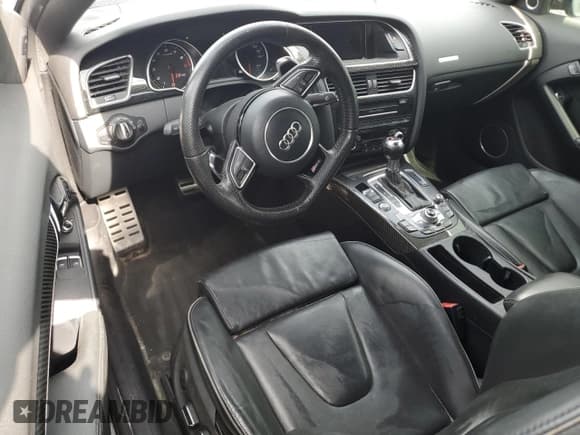 ✅ 2014 Audi RS 5 • VIN: WUAC6AFR2EA900183 • Lot: 64121465. Listed on Copart with 137,944 mi. Free auction sales archive from the USA and detailed vehicle history report at DreamBid. Image 8.