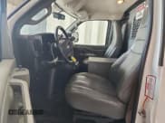 ✅ 2022 Chevrolet Express Cargo • VIN: 1GCWGAFP6N1181980 • Lot: 84340485. Listed on Copart with 72,178 mi. Free auction sales archive from the USA and detailed vehicle history report at DreamBid. Image 7.