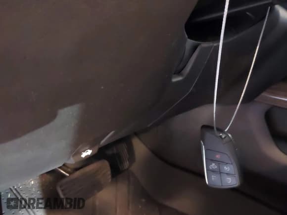 ✅ 2023 Chevrolet Silverado 1500 RST • VIN: 1GCUDEED3PZ204330 • Lot: 43409246. Listed on IAAI with 34,592 mi. Free auction sales archive from the USA and detailed vehicle history report at DreamBid. Image 11.