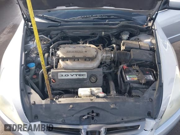 ✅ 2004 Honda Accord EX • VIN: 1HGCM66584A026273 • Lot: 43722991. Listed on IAAI with 151,954 mi. Free auction sales archive from the USA and detailed vehicle history report at DreamBid. Image 10.