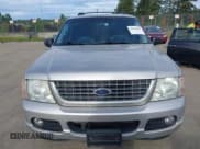✅ 2005 Ford Explorer Limited • VIN: 1FMZU75W05UB83140 • Lot: 41963895. Wystawiony na IAAI z przebiegiem 198 856 mil. Bezpłatny archiwum sprzedaży aukcyjnych z USA i szczegółowy raport historii pojazdu na DreamBid. Zdjęcie 6.