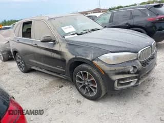 ✅ 2018 BMW X5 xDrive35i • VIN: 5UXKR0C53JL070144 • Lot: 43011480. Wystawiony na IAAI z przebiegiem Nie podano. Bezpłatny archiwum sprzedaży aukcyjnych z USA i szczegółowy raport historii pojazdu na DreamBid. Zdjęcie 1.