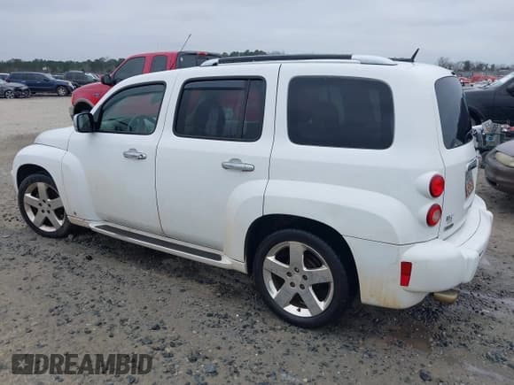 ✅ 2008 Chevrolet HHR LT • VIN: 3GNDA53P88S609496 • Lot: 41495674. Listed on IAAI with 260,502 mi. Free auction sales archive from the USA and detailed vehicle history report at DreamBid. Image 3.
