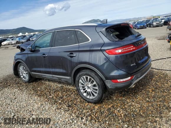 ✅ 2015 Lincoln MKC • VIN: 5LMTJ2AHXFUJ10039 • Lot: 90116575. Wystawiony na Copart z przebiegiem 87 284 mil. Bezpłatny archiwum sprzedaży aukcyjnych z USA i szczegółowy raport historii pojazdu na DreamBid. Zdjęcie 2.