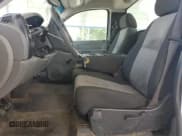 ✅ 2007 Chevrolet Silverado 2500HD Work Truck • VIN: 1GCHC24K37E562022 • Лот: 68107715. Опубликован ранее на Copart с пробегом 446 611 миль. Бесплатный доступ к архиву аукционных продаж из США и подробный отчёт об истории автомобиля на DreamBid. Изображение 7.