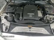 ✅ 2017 Mercedes-Benz C 300 • VIN: WDDWJ4KBXHF355592 • Lot: 90727755. Wystawiony na Copart z przebiegiem 91 012 mil. Bezpłatny archiwum sprzedaży aukcyjnych z USA i szczegółowy raport historii pojazdu na DreamBid. Zdjęcie 13.