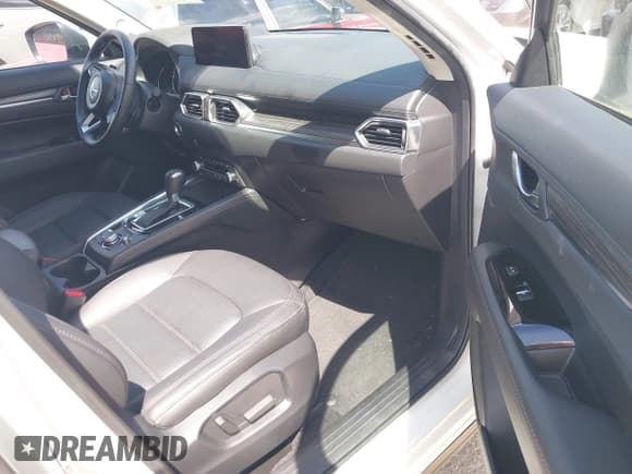✅ 2023 Mazda CX-5 S Premium • VIN: JM3KFBDM2P0135918 • Lot: 42153490. Listed on IAAI with 4,793 mi. Free auction sales archive from the USA and detailed vehicle history report at DreamBid. Image 5.