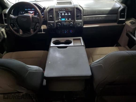 ✅ 2018 Ford F-250 XL • VIN: 1FT7W2BT1JEB64068 • Lot: 58517725. Listed on Copart with 184,288 mi. Free auction sales archive from the USA and detailed vehicle history report at DreamBid. Image 8.